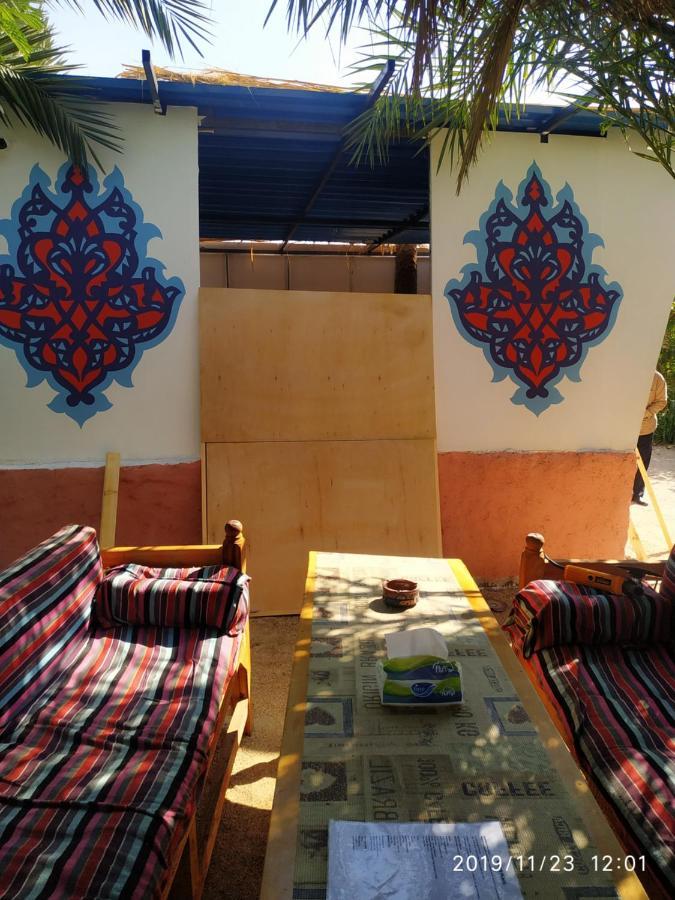 Modos Place Luksor Exterior foto