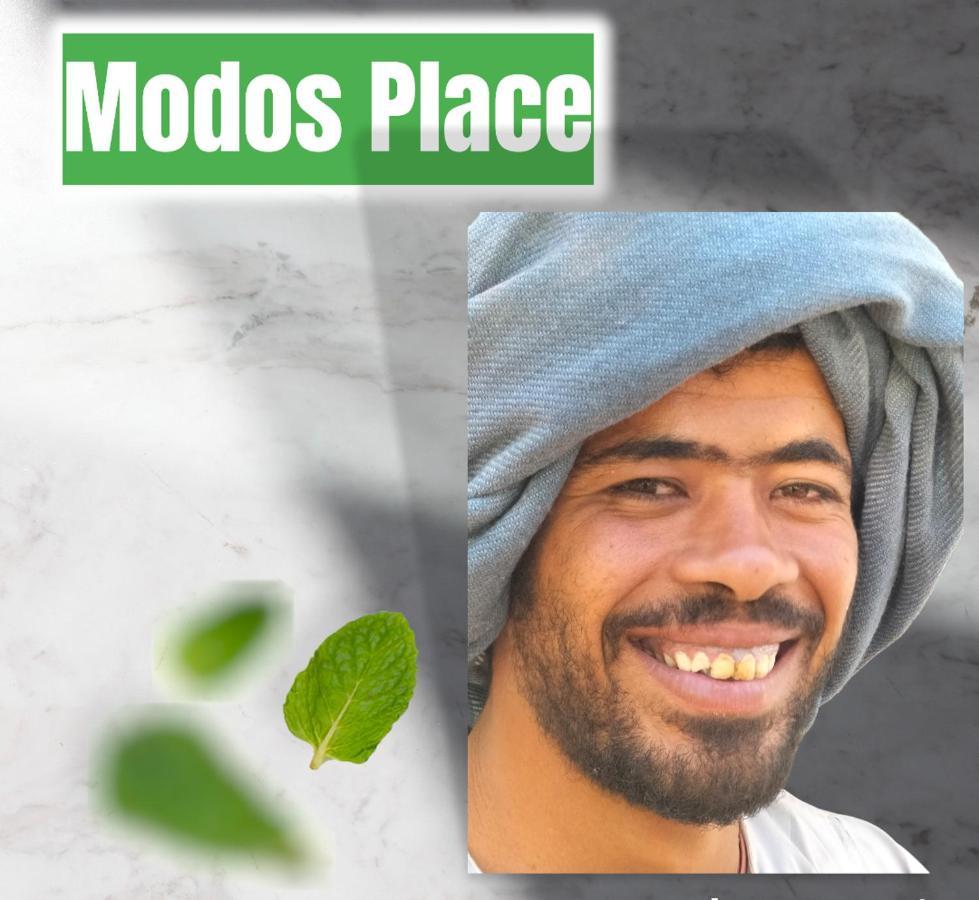Modos Place Luksor Exterior foto